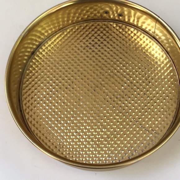 Gold Tone 9” Round Springform Cheesecake Cake Baking Pan - Picture 3 of 13